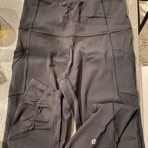Lululemon Pants with side pockets